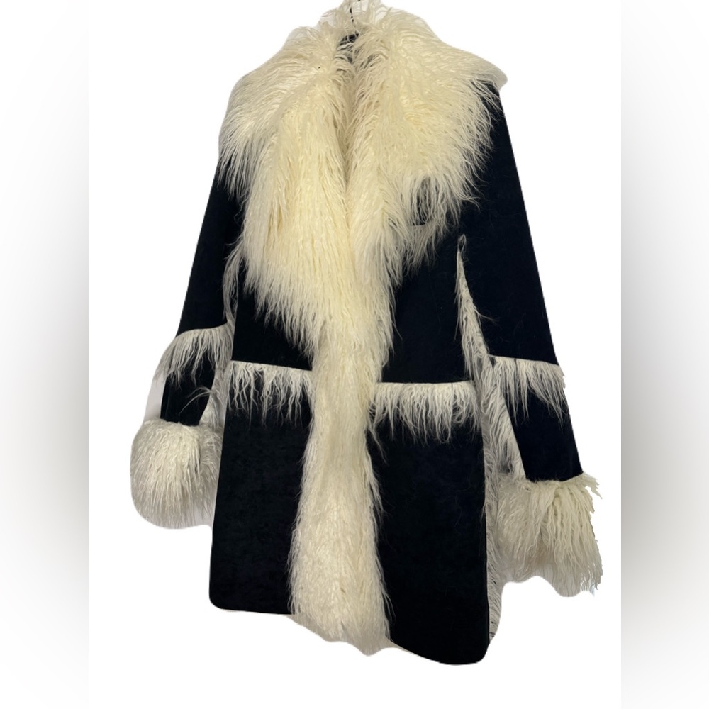 House of Fluff - Faux Shearling-trimmed Velvet Coat - Black